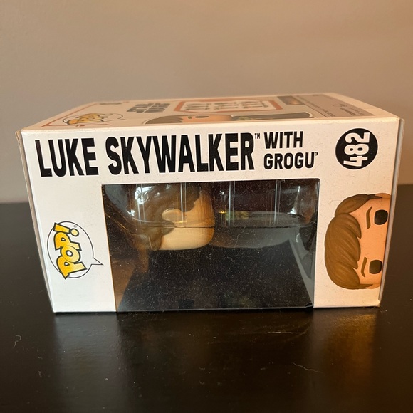 Funko POP! 482 | Star Wars | Luke Skywalker with Grogu - Picture 4 of 8